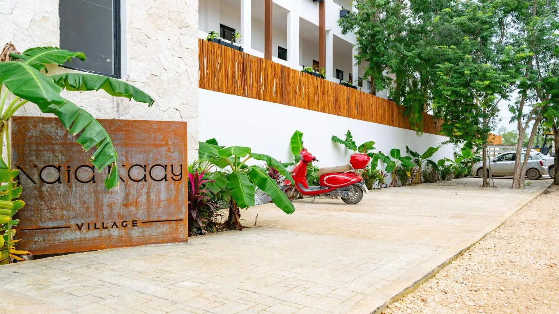 Pool & Rooftop In Tulum 2 Bedrooms Apartment